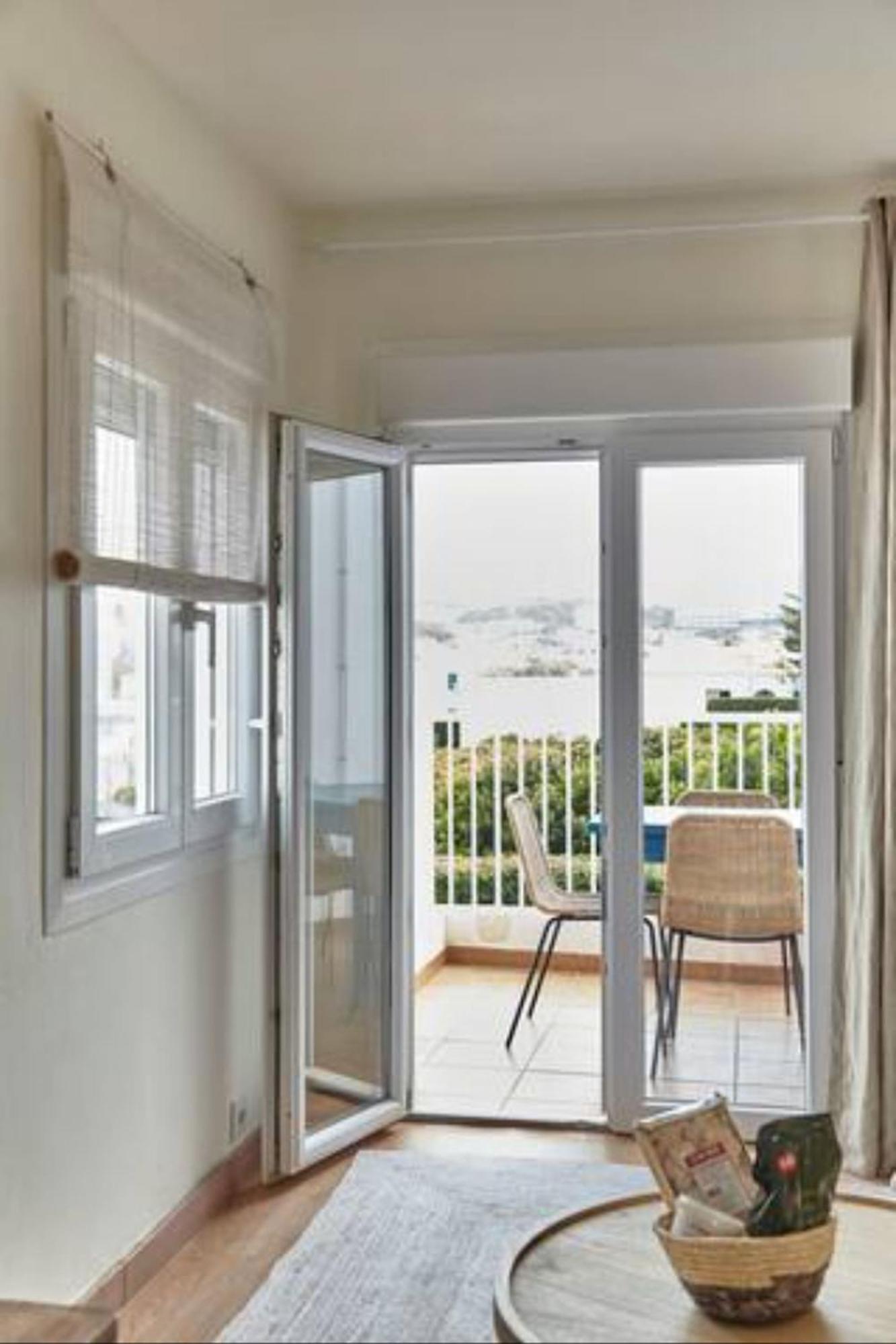 Arenal D'En Castell North Apartment เอสเมร์คาดัล ภายนอก รูปภาพ