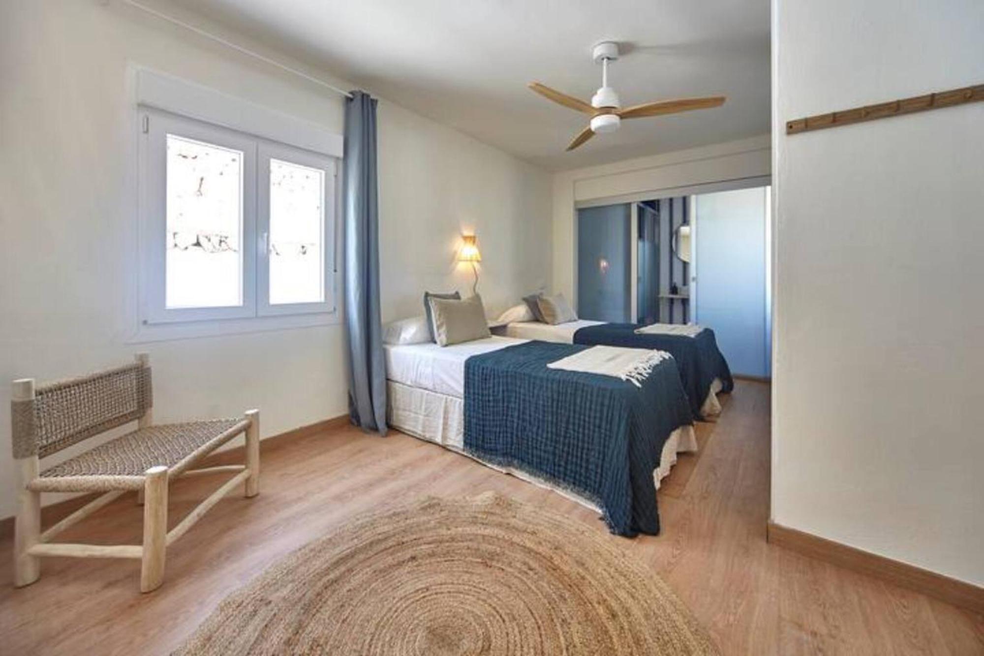 Arenal D'En Castell North Apartment เอสเมร์คาดัล ภายนอก รูปภาพ