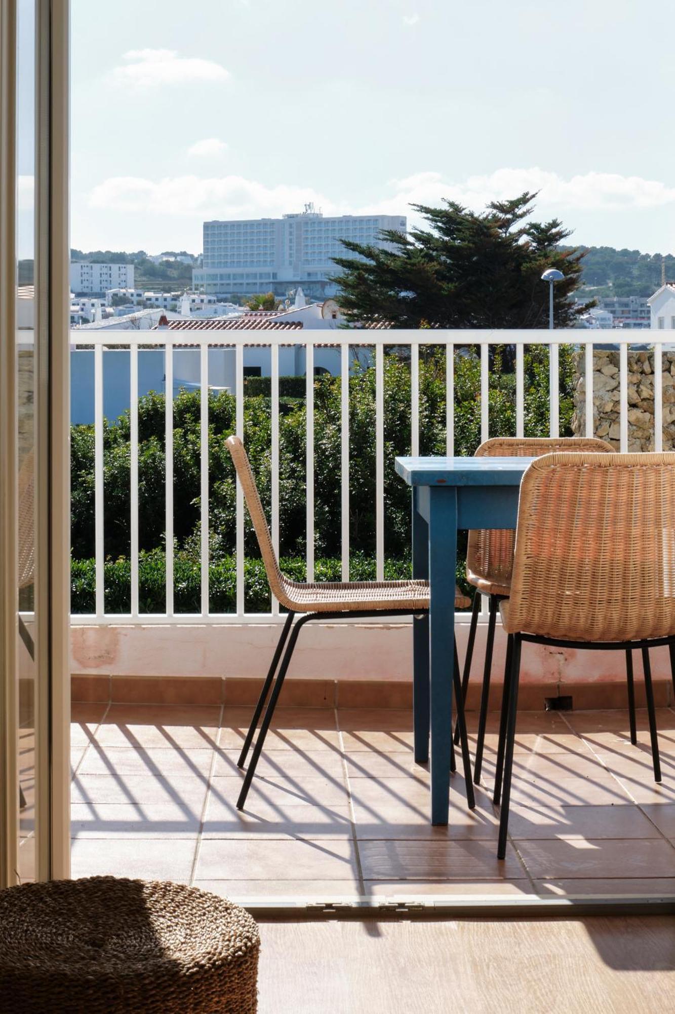 Arenal D'En Castell North Apartment เอสเมร์คาดัล ภายนอก รูปภาพ